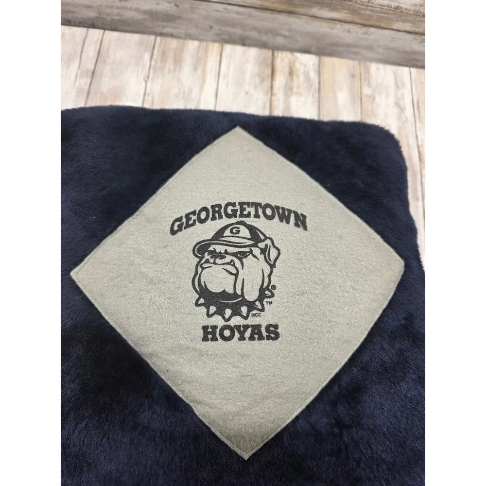 Georgetown‎ Hoyas Navy Blue Faux Fur Throw Pillow Grey Felt Bulldog Mascot 13x13